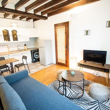 Appartement 2 Pieces Cocooning, Comme Chez Vous ! Pontoise Exterior photo