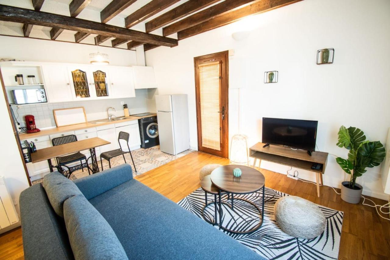 Appartement 2 Pieces Cocooning, Comme Chez Vous ! Pontoise Exterior photo